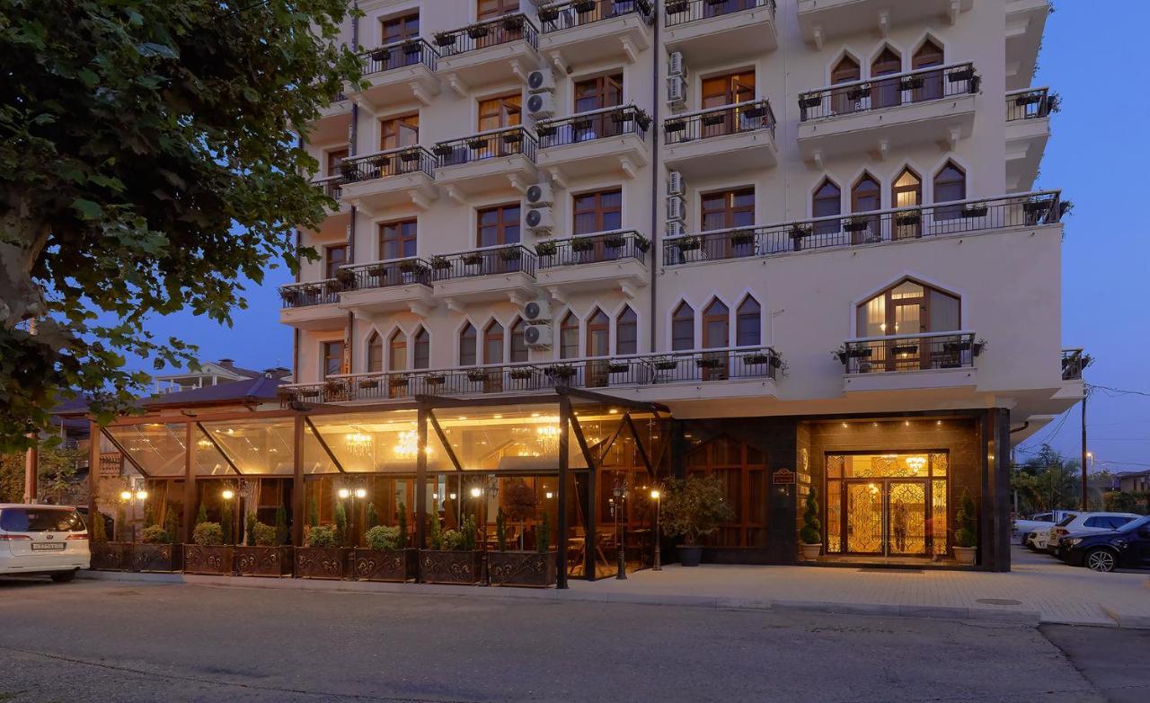 Garuda Boutique Hotel Sukhumi Exterior photo