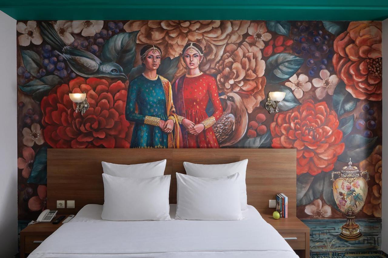 Garuda Boutique Hotel Sukhumi Exterior photo